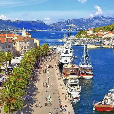 Matea Apartamento Trogir