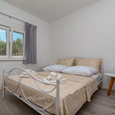 Matea Apartamento Trogir