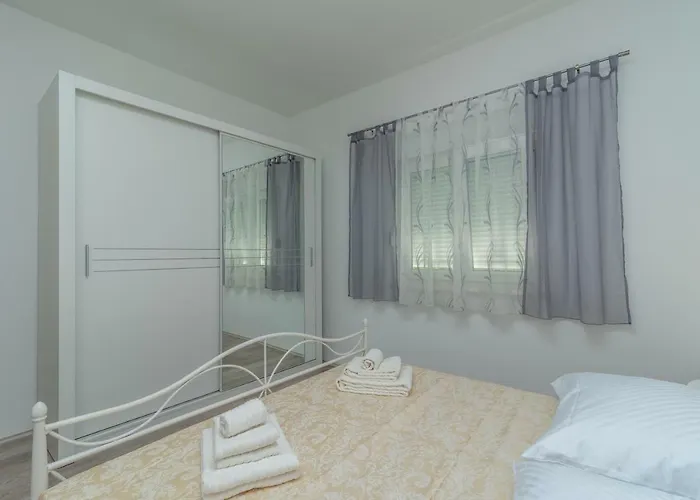 Matea Apartamento Trogir