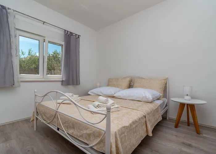 Matea Apartment Trogir